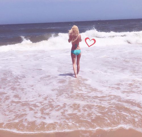 Cam Girl Amyvalentine